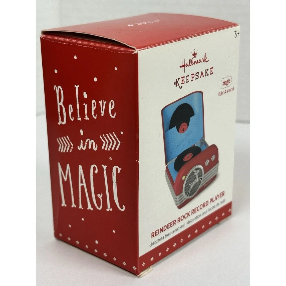 Hallmark Keepsake Ornament 2015 Reindeer Rock Record Player Light & Sound QGO143